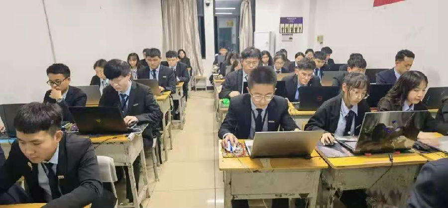 哪個(gè)嵌入式物聯(lián)網(wǎng)培訓(xùn)機(jī)構(gòu)比較靠譜