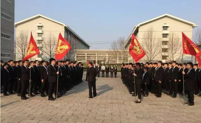 八維教育打造時代所需的數字化IT信息技術技能精英