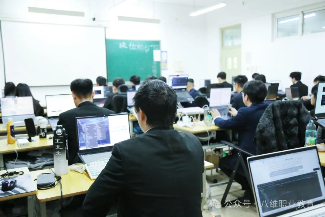 揭秘江蘇宿遷八維學校特色課程的非凡獨特之處引領職業教育新風尚