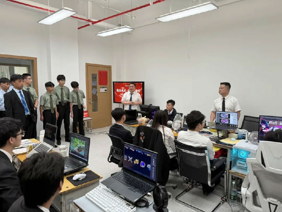 八維教育實訓基地與聯想科技藍圖雙鏡照亮前程