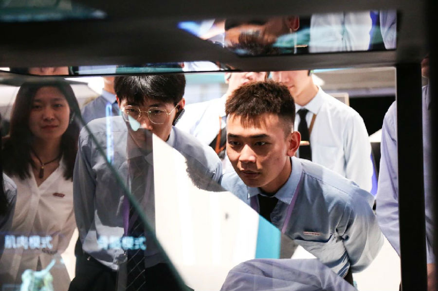 八維職業學校重塑職業新技能鍛造未來職場精英人才