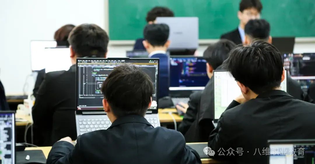 江蘇宿遷八維教育：匠心獨具，打造職場精英的夢幻搖籃！